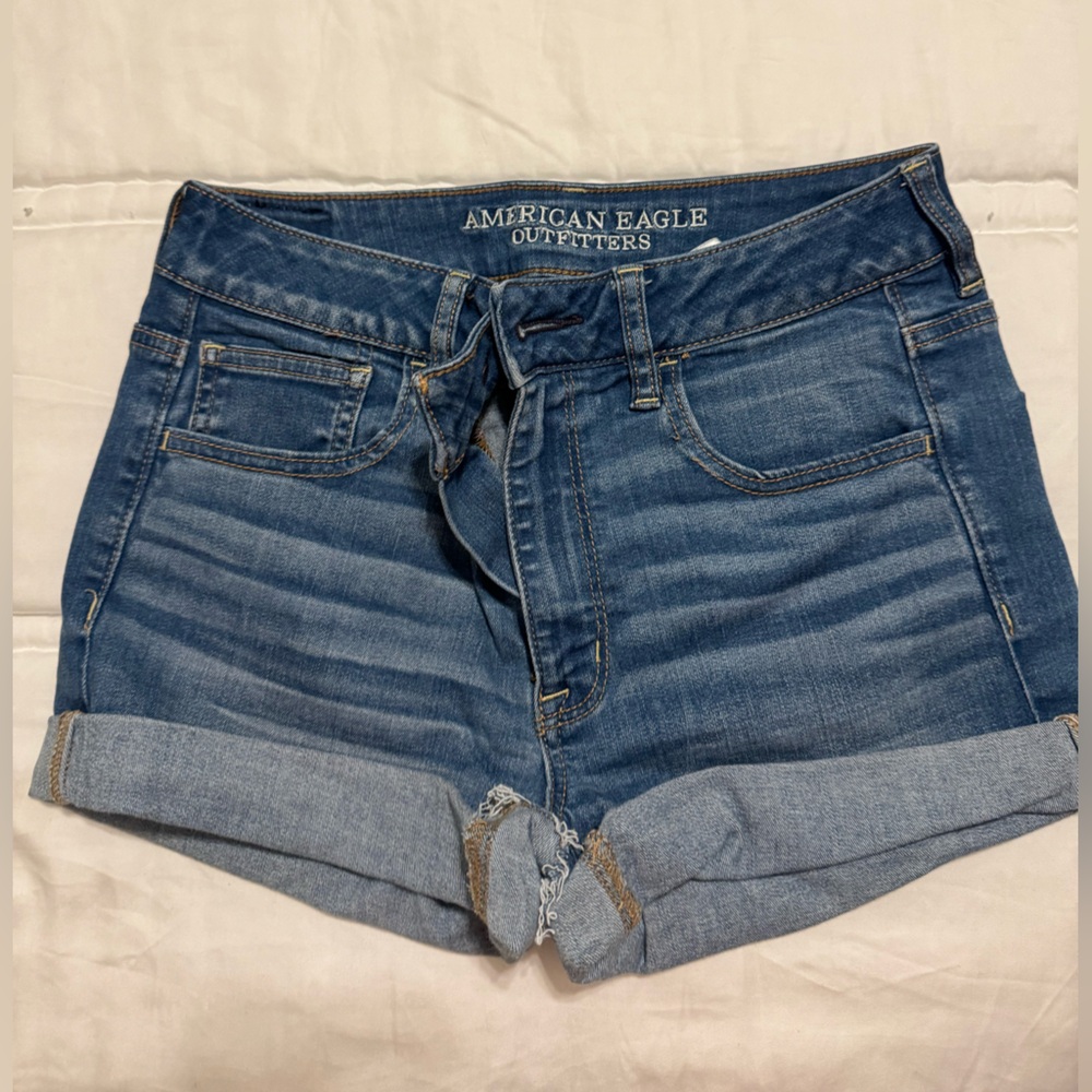 American Eagle Women’s Jean shorts size 8